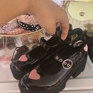 La Moda Rosey Love Platform Sandals 